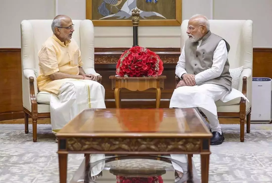 ప్రధానిని కలిసిన ఎన్డీఏ ఉపరాష్ట్రపతి అభ్యర్థి రాధాకృష్ణన్ ప్రధానిని కలిసిన ఎన్డీఏ ఉపరాష్ట్రపతి అభ్యర్థి రాధాకృష్ణన్