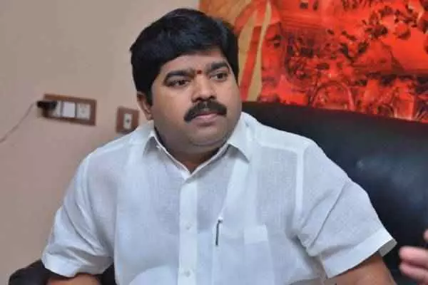 ‘వ్యూహం’ నిర్మాత అరెస్ట్