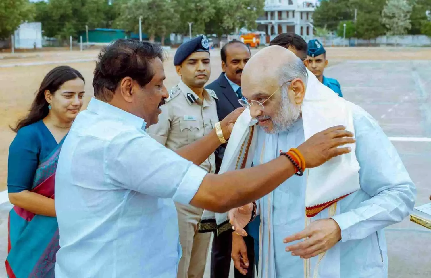 తమిళనాట షా నోట గెలుపు మాట.. తమిళనాట షా నోట గెలుపు మాట..
