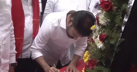 Suravaram | కళ్ళను దానంచేసిన సురవరం Suravaram | కళ్ళను దానంచేసిన సురవరం