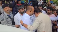 ఈ దృశ్యం ఎంత బాగుందో !