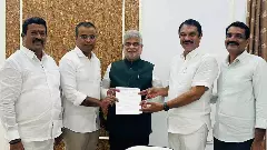 పవర్ పాయింట్ కోసం పట్టుబడుతున్న బీఆర్ఎస్