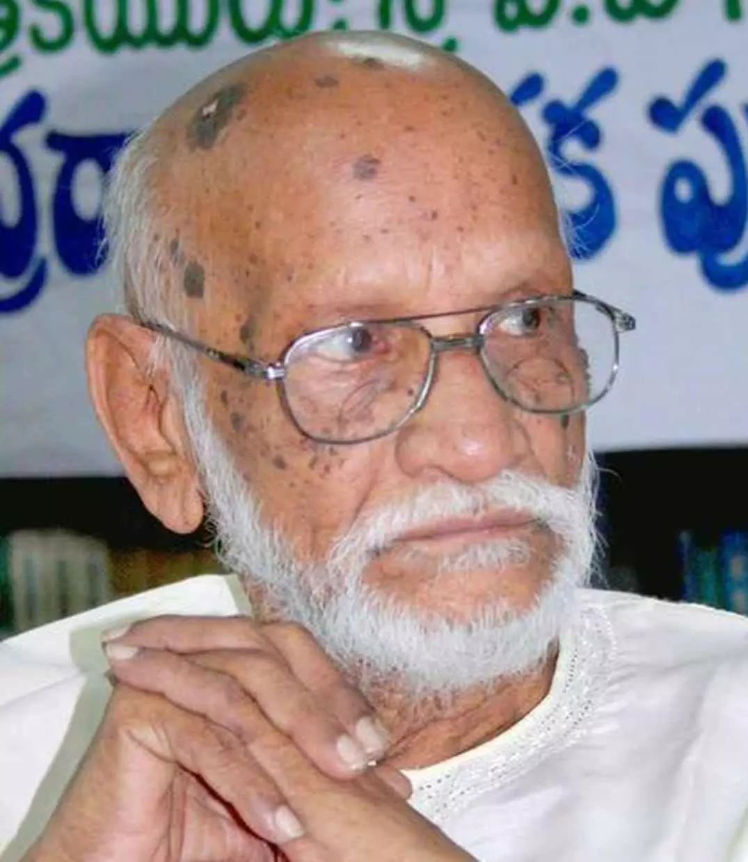 నాటి మేటి జర్నలిస్టు DNF హనుమంతరావు నాటి మేటి జర్నలిస్టు DNF హనుమంతరావు