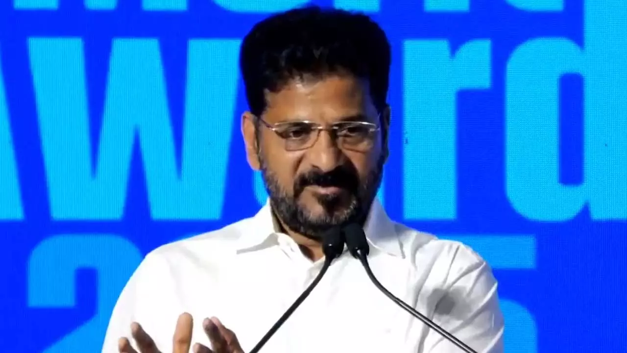 ఓటు హక్కును కాపాడాలనే కాంగ్రెస్ పోరాటమా..? ఓటు హక్కును కాపాడాలనే కాంగ్రెస్ పోరాటమా..?