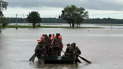 తెలంగాణ వరదల్లో సైన్యం అండ...