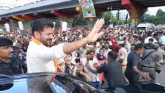 సెక్యూరిటి లేకుండా ట్యాంక్ బండ్ పై రేవంత్ సడెన్ సర్ ప్రైజ్