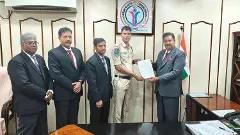 పోలీసు కానిస్టేబుల్ మానవత్వం,టీఎస్‌హెచ్‌ఆర్‌సీ ఛైర్‌పర్సన్ ప్రశంస