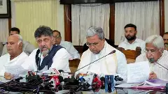 కర్ణాటకలో కుల గణనకు బ్రేక్.. ఏం జరిగిందంటే..