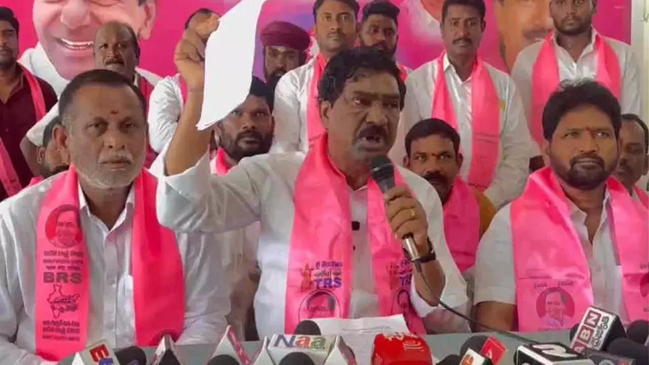 హాట్ హాట్గా స్టేషన్ ఘన్పూర్ రాజకీయాలు.. హాట్ హాట్గా స్టేషన్ ఘన్పూర్ రాజకీయాలు..