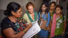 కర్ణాటకలో నేటీ నుంచి కులగణన