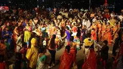 హైదరాబాద్‌లో జోరుగా, హుషారుగా దాండియా డ్యాన్సులు