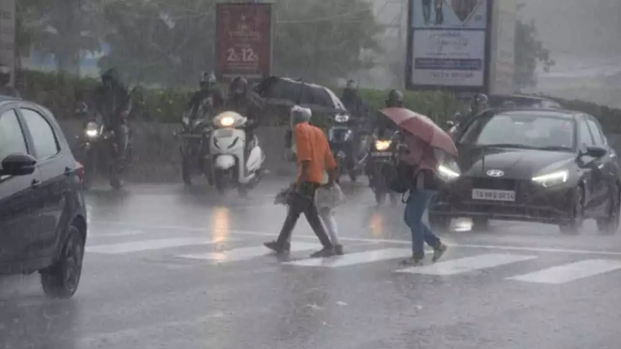 కామారెడ్డి, మెదక్‌కు రెడ్ అలెర్ట్..