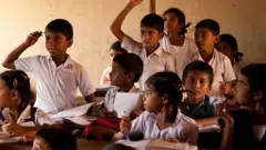 బీసీలు జ్ఞాన యుద్ధానికి సన్నద్ధం కావాలి