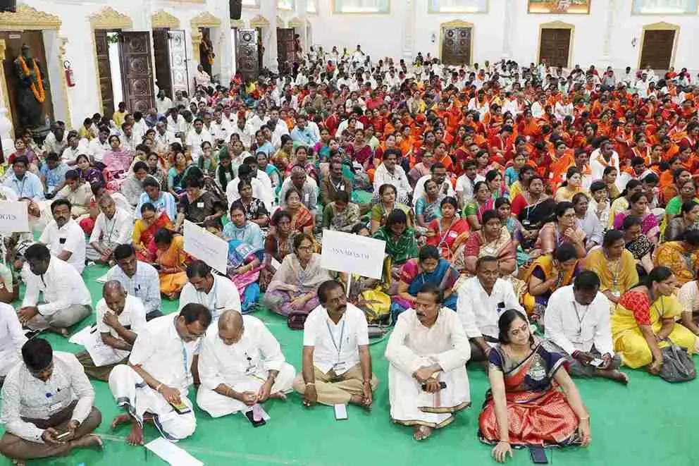 రేపటి శ్రీవారి గరుడోత్సవానికి టీటీడీ సమాయత్తం... సమన్వయానికి కసరత్తు..