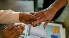 సర్పంచ్‌గా పోటీ చేయడానికి ఎవరు అర్హులు..?