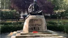 లండన్ లో మహాత్మా గాంధీ విగ్రహం ధ్వంసం