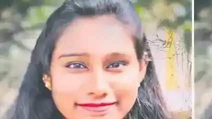 కుటుంబ కలహాలతో యువతి ఆత్మహత్య