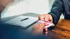 అవినీతి ఎక్కడ మొదలవుతుంది?