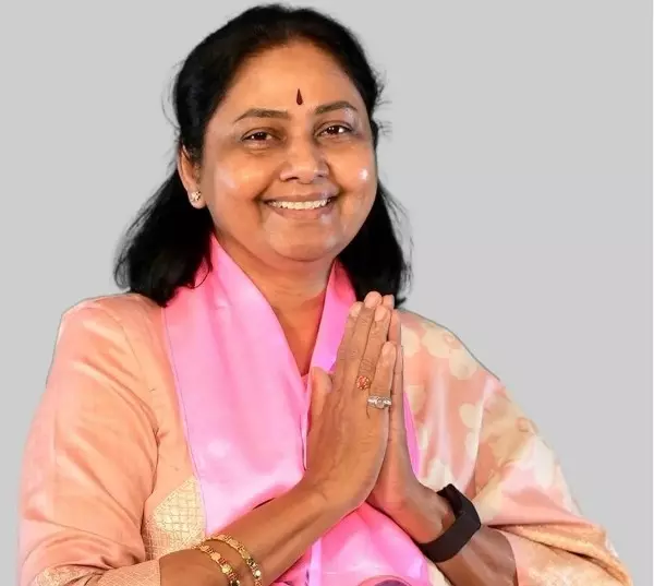 సానుభూతి ఓట్లు ఎన్నాళ్లు అడుక్కుంటారు?