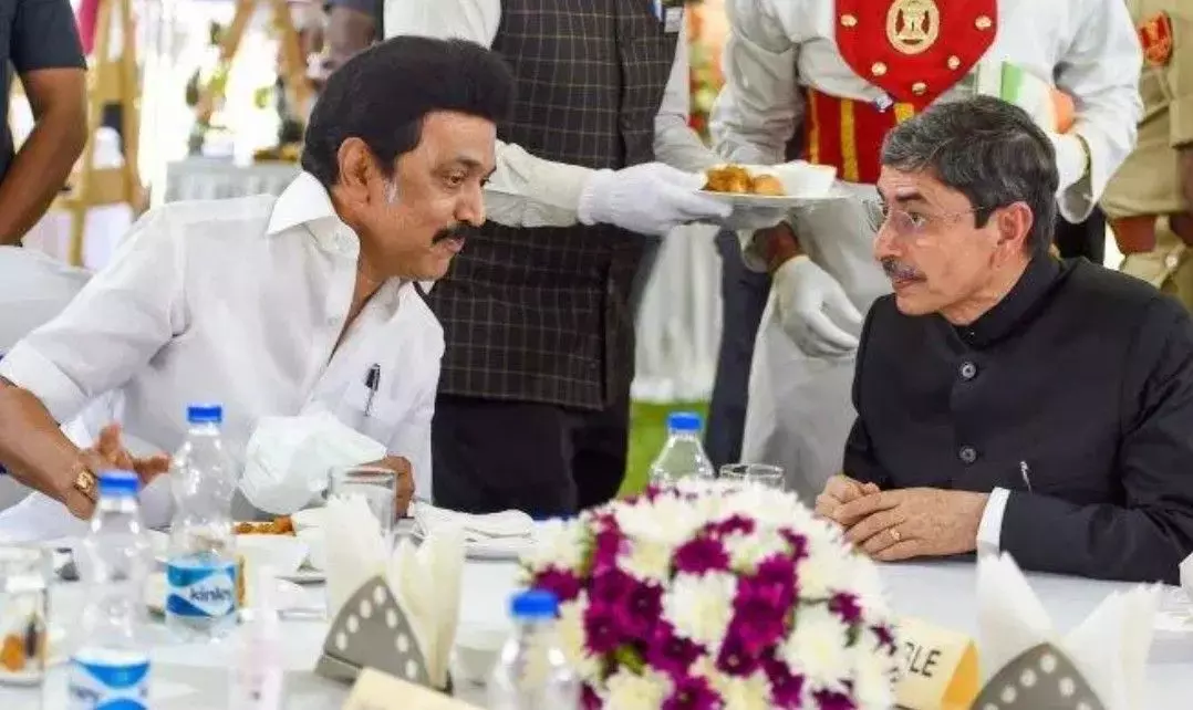 తమిళనాడు: మరోసారి గవర్నర్ వర్సెస్ సీఎం తమిళనాడు: మరోసారి గవర్నర్ వర్సెస్ సీఎం
