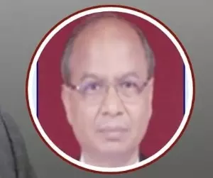 సనాతన్ కి అవమానమా? సుప్రీం సీజేఐ గవాయ్ పై లేచిన బూటు