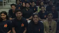 విద్యార్థి చీకటి మదిలో కాంతి నింపే ‘సన్ షైన్’