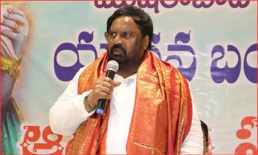 అంజన్ కు ఆగ్రహం, కాంగ్రెస్ లో కలవరం అంజన్ కు ఆగ్రహం, కాంగ్రెస్ లో కలవరం