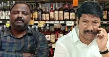 నకిలీ మద్యం కేసులో జోగి రమేష్ చుట్టూ బిగుస్తున్న ఉచ్చు నకిలీ మద్యం కేసులో జోగి రమేష్ చుట్టూ బిగుస్తున్న ఉచ్చు