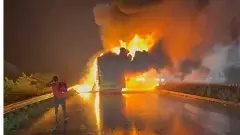 కర్నూలు దగ్గిర ప్రైవేటు బస్సు దగ్దం, అనేక మంది సజీవ దహనం?