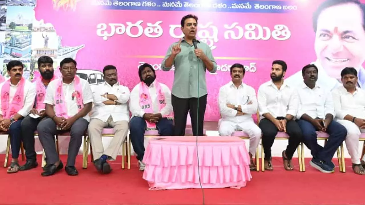 కాంగ్రెస్ దారికి రావాలంటే షాక్ ఇవ్వాల్సిందే: కేటీఆర్ కాంగ్రెస్ దారికి రావాలంటే షాక్ ఇవ్వాల్సిందే: కేటీఆర్