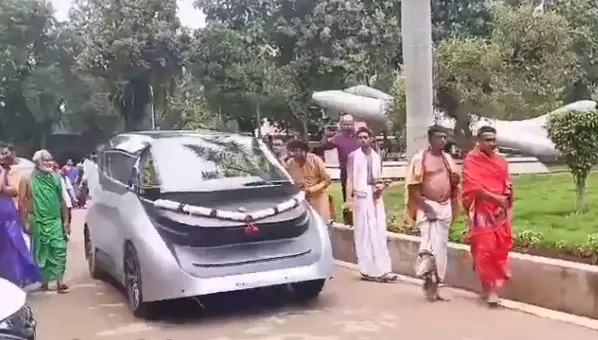 బెంగళూరులో తయారైన డ్రైవర్ లెస్ కారు బెంగళూరులో తయారైన డ్రైవర్ లెస్ కారు