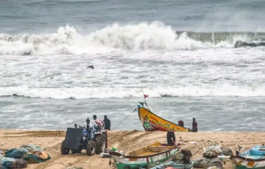 తెలుగు రాష్ట్రాలలో ఎక్కడెక్కడ ఆకస్మిక వరదలు రావొచ్చంటే.. తెలుగు రాష్ట్రాలలో ఎక్కడెక్కడ ఆకస్మిక వరదలు రావొచ్చంటే..