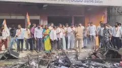 బీఆర్ఎస్ పార్టీ ఆఫీసును తగలబెట్టిన కాంగ్రెస్