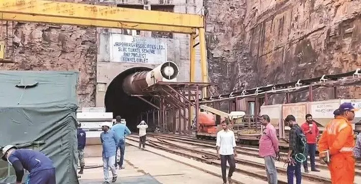 హెలిబోర్న్ సర్వేతో ఎస్ఎల్‌బీసీకి కొత్త ఊపిరి