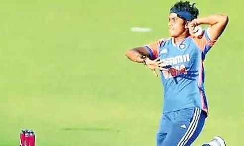 వరల్డ్ కప్ లో మెరిసిన రాయలసీమ బిడ్డను మరవొద్దు సారూ! వరల్డ్ కప్ లో మెరిసిన రాయలసీమ బిడ్డను మరవొద్దు సారూ!