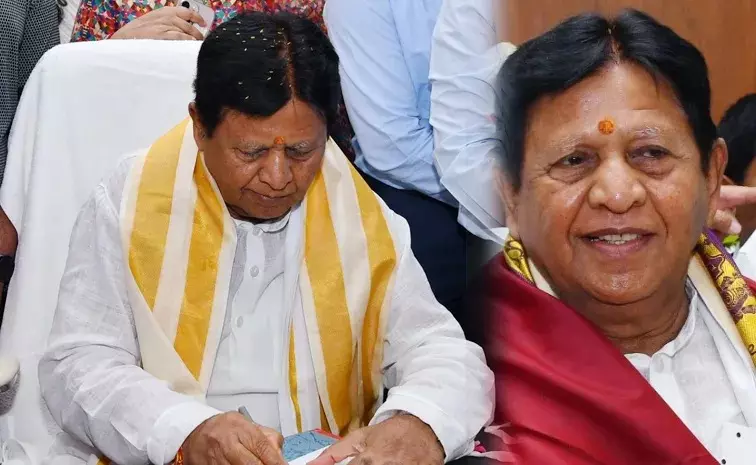 పాపం.. ర్యాంకుతో సరిపెట్టుకున్న సుదర్శనరెడ్డి పాపం.. ర్యాంకుతో సరిపెట్టుకున్న సుదర్శనరెడ్డి