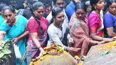 భక్తులతో కిట కిటలాడిన శైవ క్షేత్రాలు