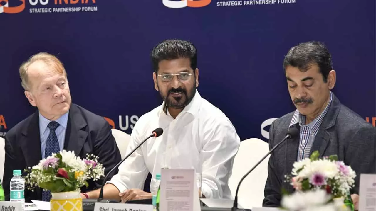 హైదరాబాద్లో రోడ్లకు ఐటీ సంస్థల పేర్లు ! హైదరాబాద్లో రోడ్లకు ఐటీ సంస్థల పేర్లు !