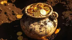 తెలంగాణ సరిహద్దు మంగపేటలో  గుప్త నిధులు..!