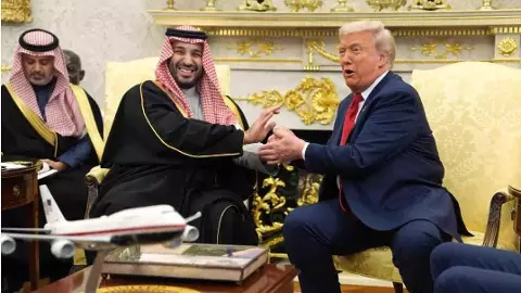 ప్రపంచం నైతికత కంటే ప్రయోజనాలకే ఎక్కువ ప్రాముఖ్యం ఇస్తోందా? ప్రపంచం నైతికత కంటే ప్రయోజనాలకే ఎక్కువ ప్రాముఖ్యం ఇస్తోందా?