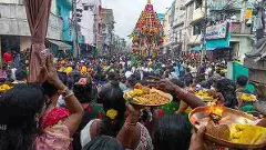 పద్మావతీ అమ్మవారికి మహిళల కర్పూర నీరాజనం