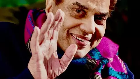 బాలీవుడ్ హీ-మ్యాన్ ధర్మేంద్ర కన్నుమూత