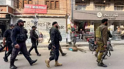 వైట్ కాలర్ టెర్రర్: సోషల్ మీడియాను ఉపయోగించిన తీవ్రవాదులు