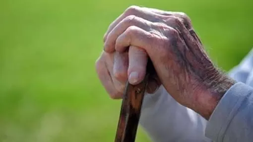 ఆరోగ్య విపత్తు అంచుల్లో హైదరాబాద్ వృద్ధులు ఆరోగ్య విపత్తు అంచుల్లో హైదరాబాద్ వృద్ధులు