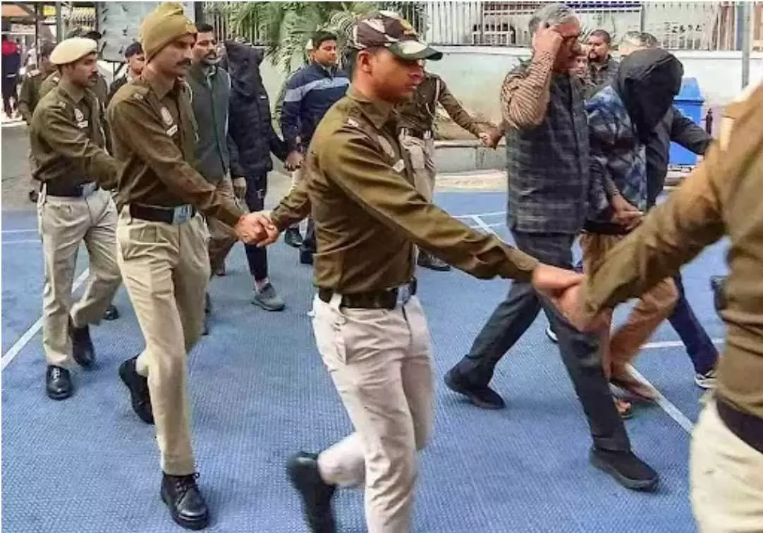 ఢిల్లీ పేలుడు: మహిళను నియమించేందుకు ప్రయత్నాలు