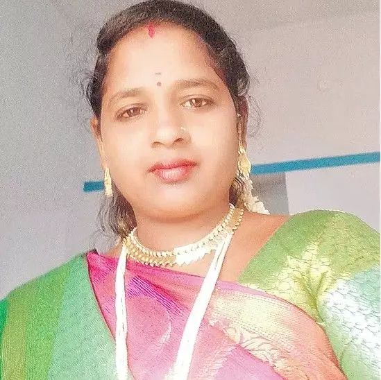 కామాక్షక్క కక్షగడితే కుత్తుక తెగాల్సిందే! కామాక్షక్క కక్షగడితే కుత్తుక తెగాల్సిందే!