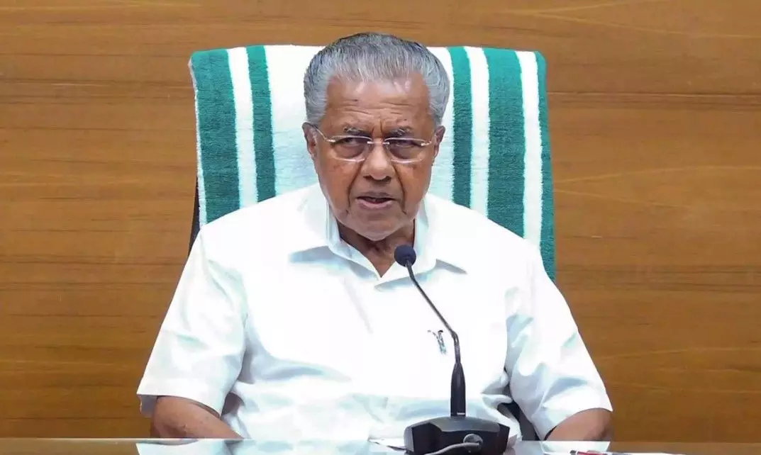 ‘మసాలా బాండ్’ కుంభకోణంలో కేరళ సీఎంకు నోటీసులు