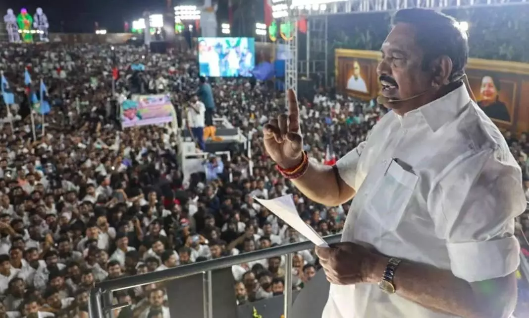 ‘సెంగొట్టయన్’ ఓ ద్రోహి: తీవ్ర స్థాయిలో ధ్వజమెత్తిన ఈపీఎస్