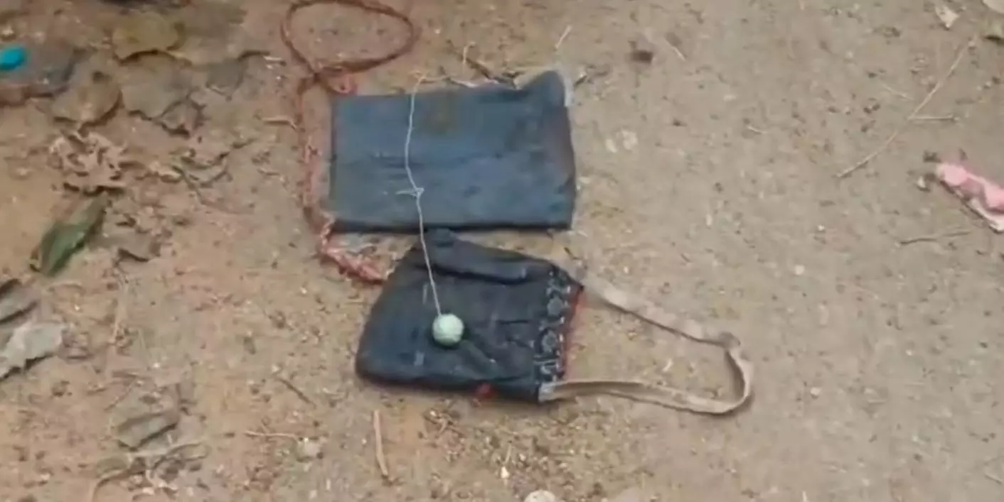 రైల్వే స్టేషన్లో బాంబు పేలుడు.. రైల్వే స్టేషన్లో బాంబు పేలుడు..