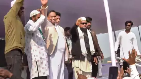 ‘లక్ష మందితో ఖురాన్ పఠణం’